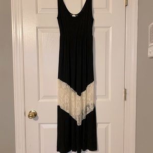 Maxi black dress